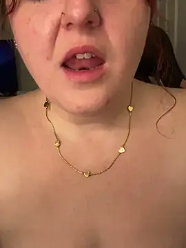 Chatroom XXX en direct de BambiKitty