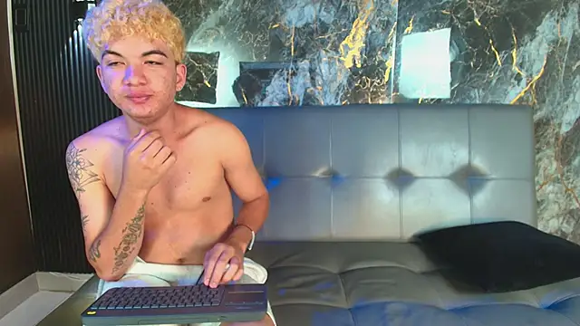 VelvetPassion Chat XXX in diretta