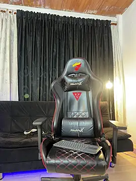 Benjii_Carter1's Live XXX Chat