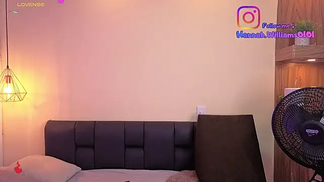 Hanna_Williams__'s Live XXX Chat