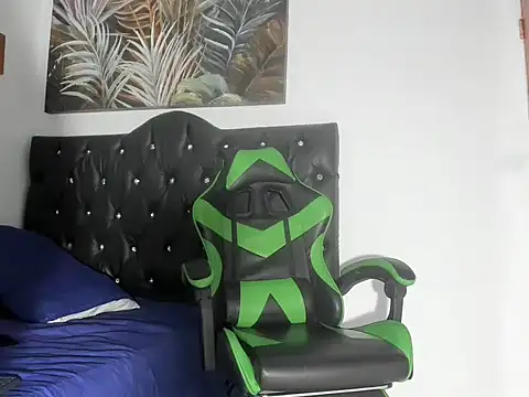 emanuel_23cm's Live XXX Chat