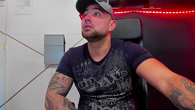 DuncanStone: διαδικτυακό σόου στην κάμερα