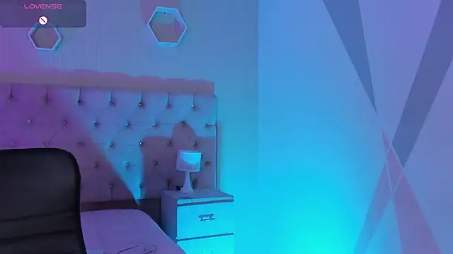 Онлайн чат XXX Agathaargent_