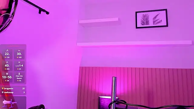 Онлайн чат XXX klhoe_boobs