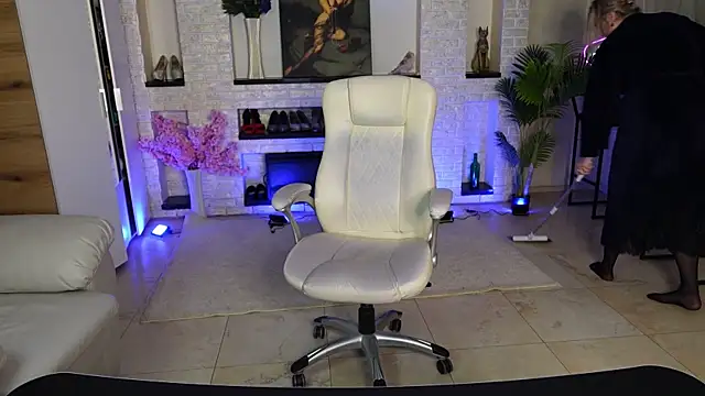 MariemLui's Live XXX Chat