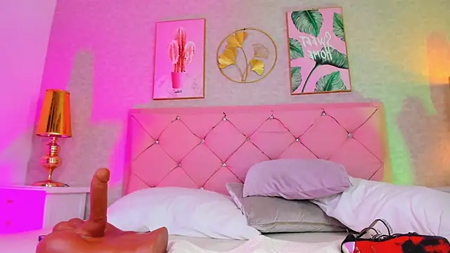 mystikdoll Webcamshow