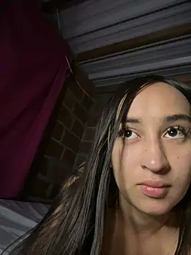 Chat +18 de RAKEL37 ao vivo