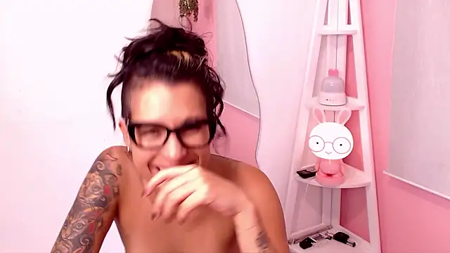 Czat XXX na żywo – Andy__Nova