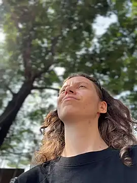 عرض كام RinaMood