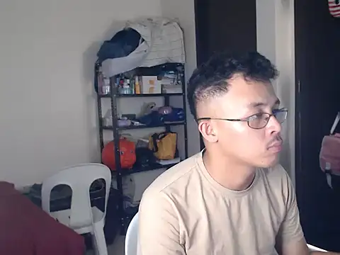 itsyour_Asianboy15 Show Webcam