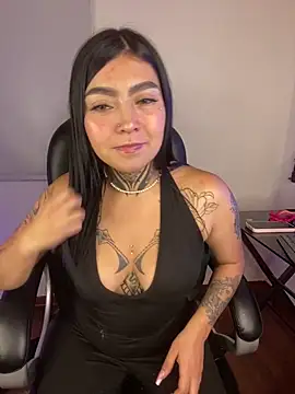 Chat +18 de Angelica_pink18 ao vivo