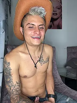 Show modela Noah_sweetdreams na web-kameri