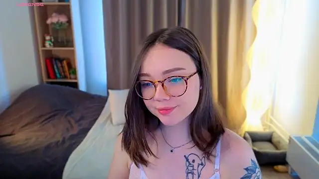 แชท XXX สดของ MilenaSaint