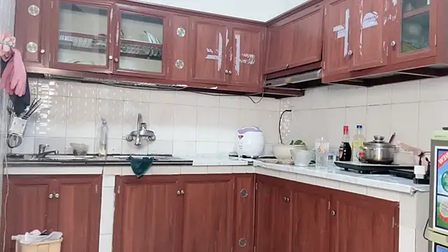 Czat XXX na żywo – LyLy_Office