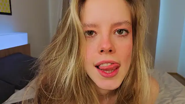 TiffinyMergist – webcam-show