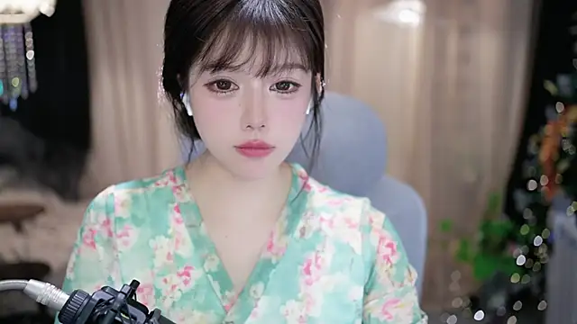 Cecily 在線直播表演