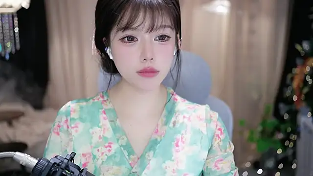 Cecily Obrolan Langsung XXX