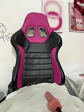 halana_squirts' Live XXX Chat