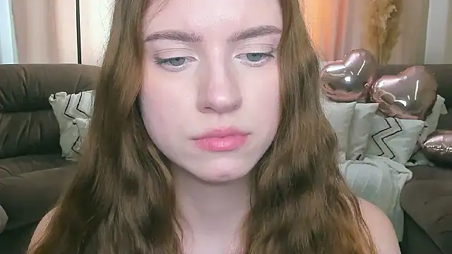 Erica_Kiss' Live XXX Chat