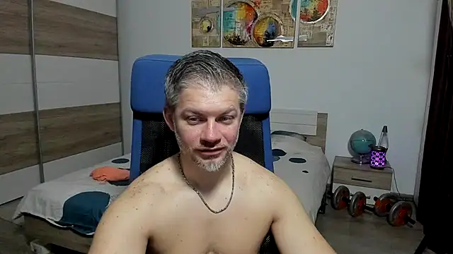 RobbyShawz's Live XXX Chat