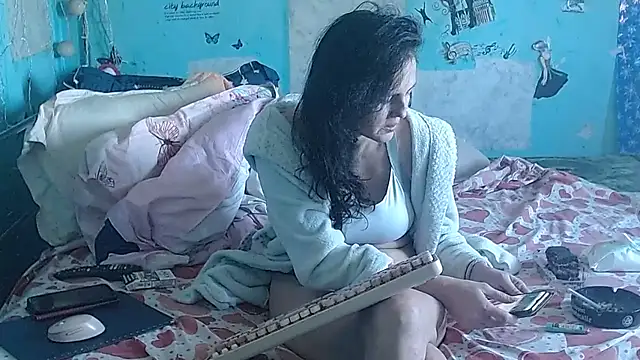 Chat XXX en directo de brighteyes77