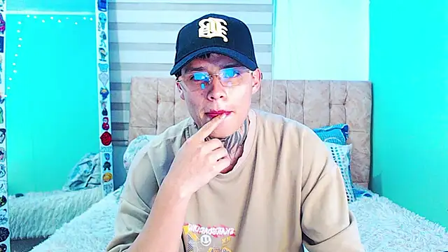 Živý XXX chat _justinmoon2