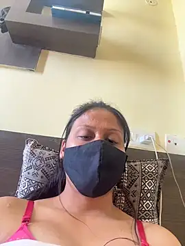 indianshycouple Chat XXX live