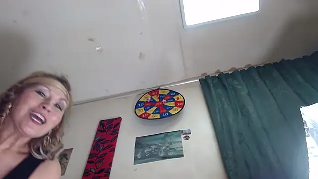 Živý XXX chat Kazsandraa