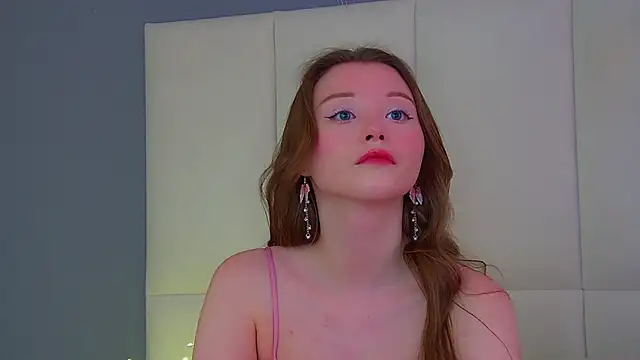 Онлайн чат XXX KeiraAsti