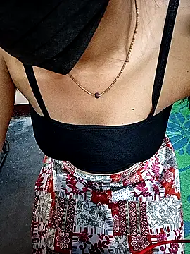 Lets_fun_ Show in webcam