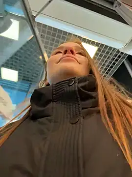 KishaMur 现场XXX聊天