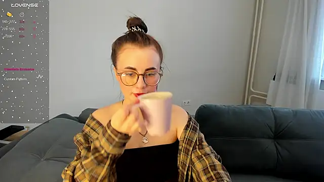 Chatroom XXX en direct de MewStella