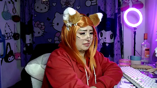 lussyevans24's Live XXX Chat