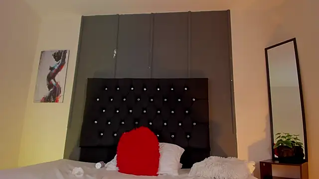 Zafiro__Brown 现场XXX聊天