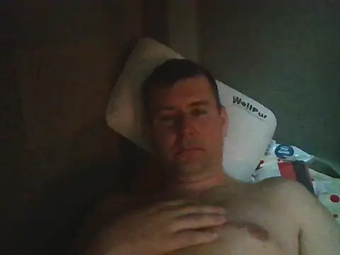 Show modela tibci12789 na web-kameri