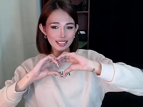 YougotLara Pertunjukan Webcam