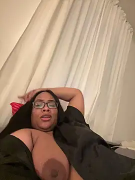 ChaniitaのライブXXXチャット