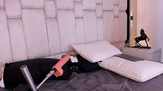 REINA_ADAHARA Live XXX-Chat