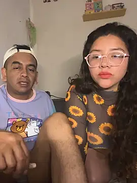 Chat +18 de Vivi_Kvsh ao vivo