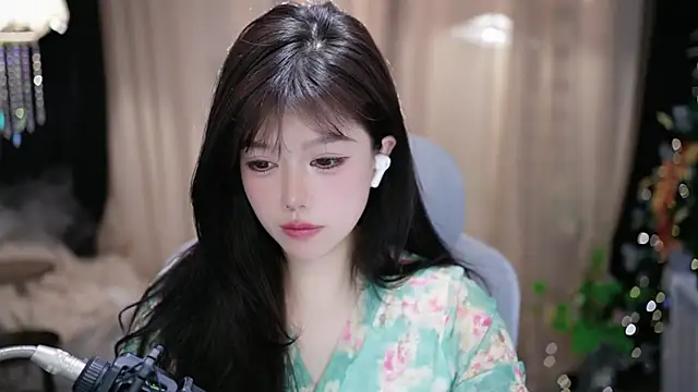 Cecily 在線直播表演