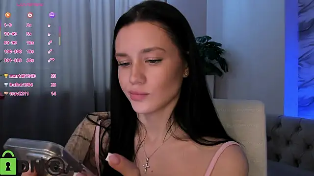 Aria_Mila Chat XXX in diretta