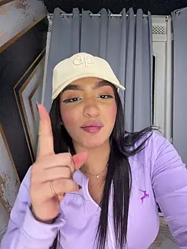 Czat XXX na żywo – jenn_fit