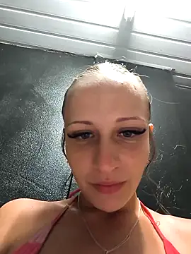 emma4xxx: απευθείας συνομιλία ΧΧΧ