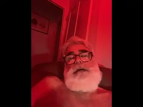 Chat XXX en directo de LeatherSdaddy