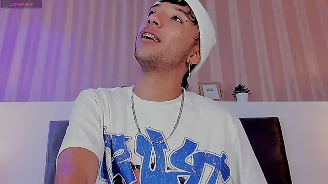 Chat XXX en directo de Liam_Brent