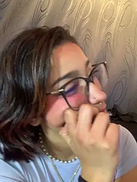 Chat XXX en directo de LilithMonette