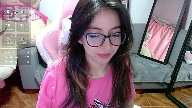 Онлайн чат XXX Maggie_Fox3