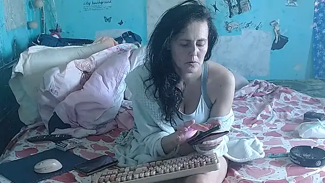 Chat XXX en directo de brighteyes77