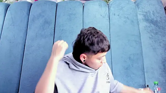 Megan_Thompson_ 即時 XXX 聊天