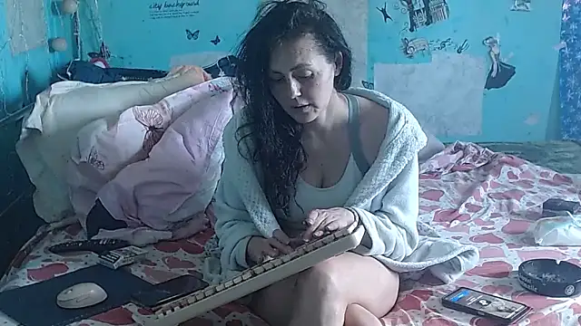 XXX chat uživo modela brighteyes77